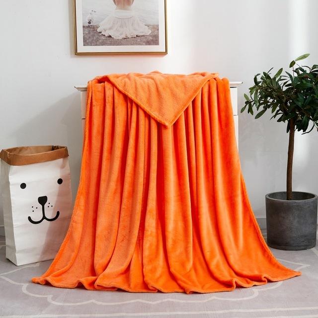 plaid-divano-arancione-copri-moderna